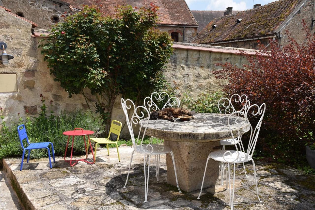 Le Gite Clos Monade Souvigny Exterior foto